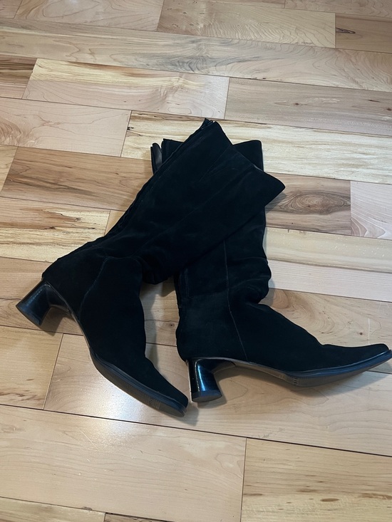 Ann Marino Shoes - Ann Marino Black Suede Knee-High Heeled Boots